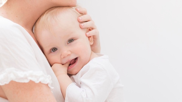 adorable baby girl together with her mother 23 2148529149